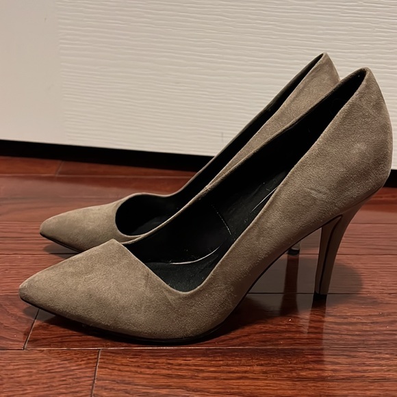 Also Suede Heels - Picture 4 of 5